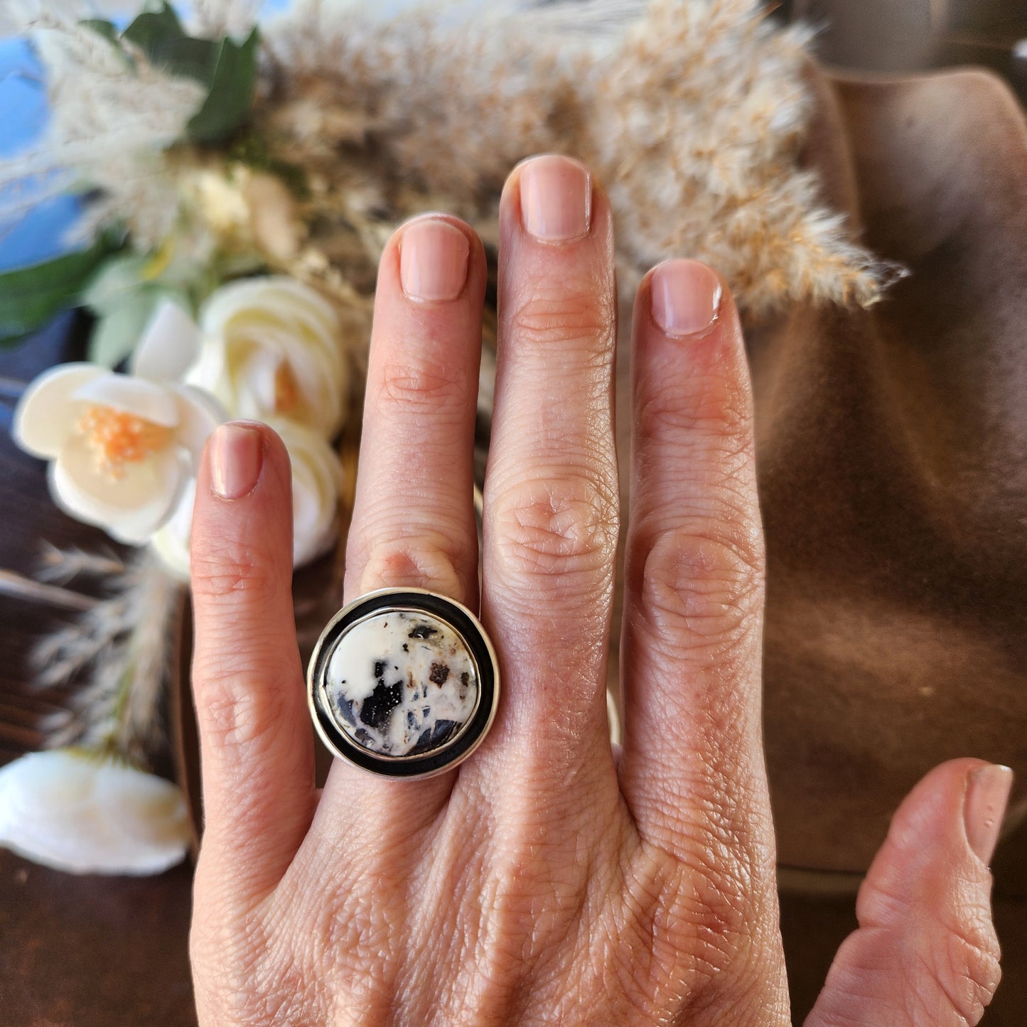 White Buffalo Ring SZ 5.5