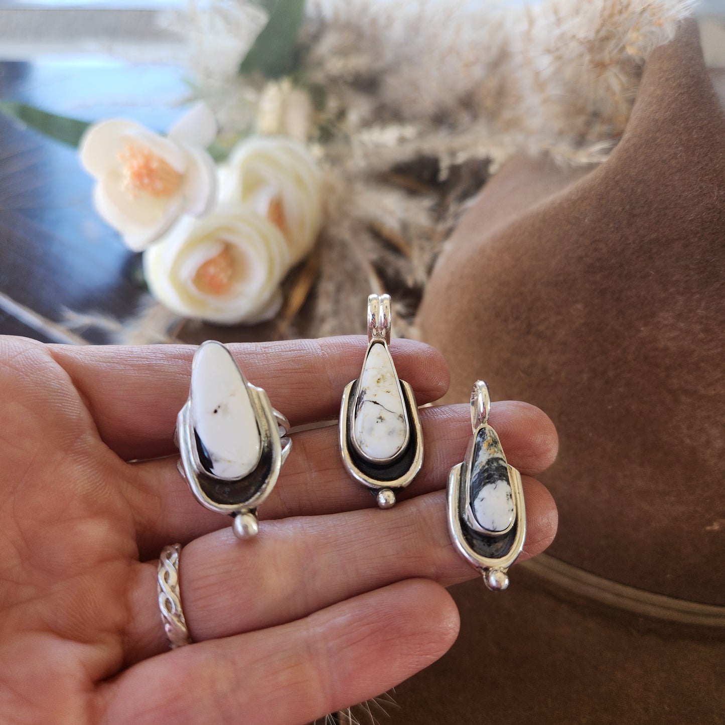 White Buffalo Ring SZ 6.75