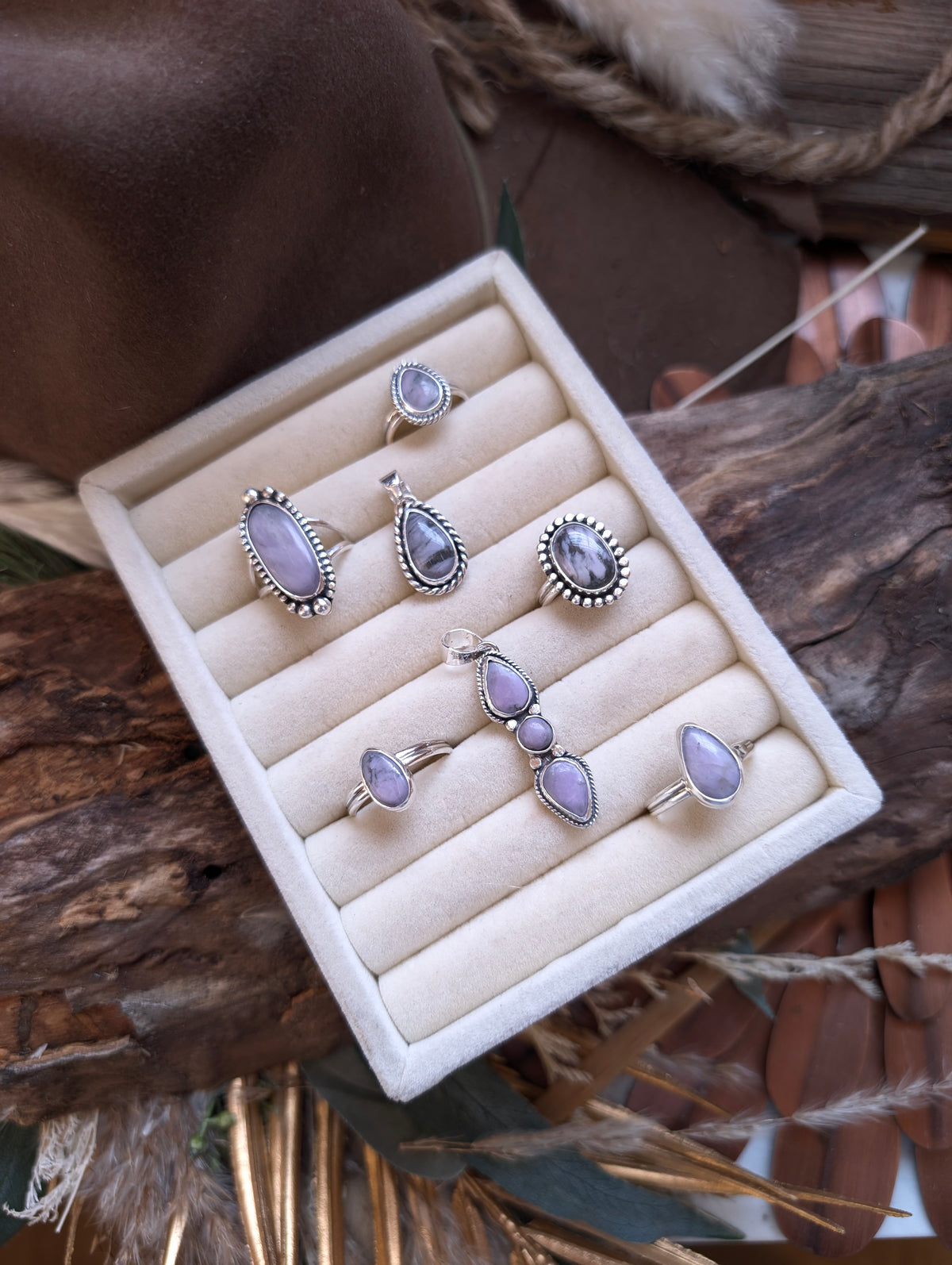 Morado Pendant