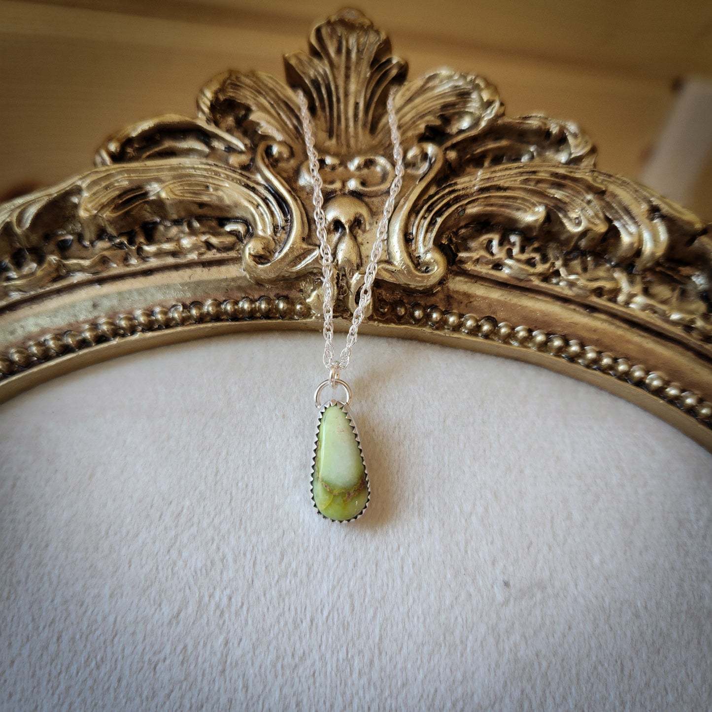 Palomino Pendant