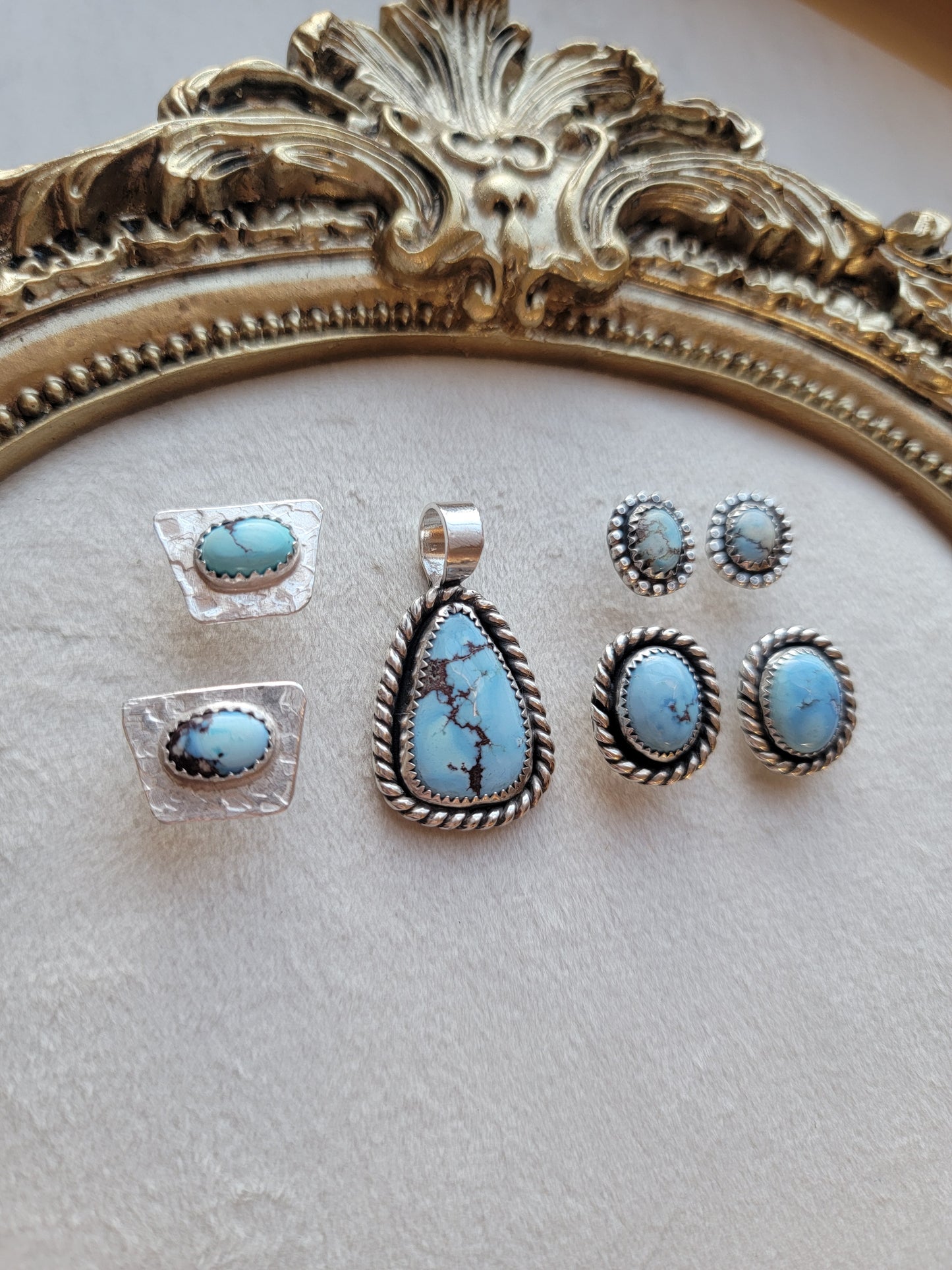 Golden Hills Pendant