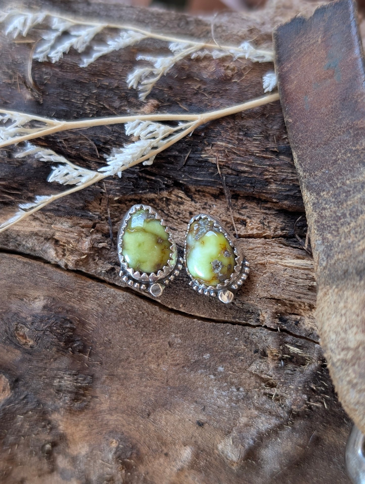 Palomino Hoofbeat Earrings