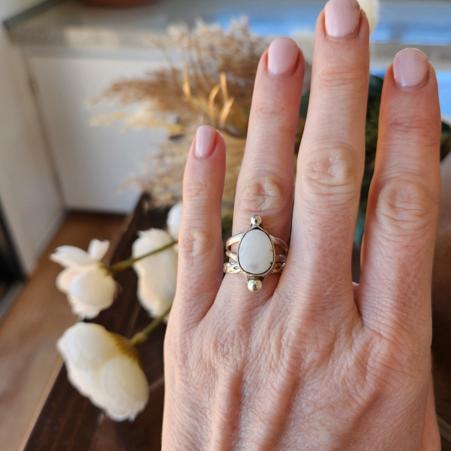 White Buffalo Ring Sz 5.25