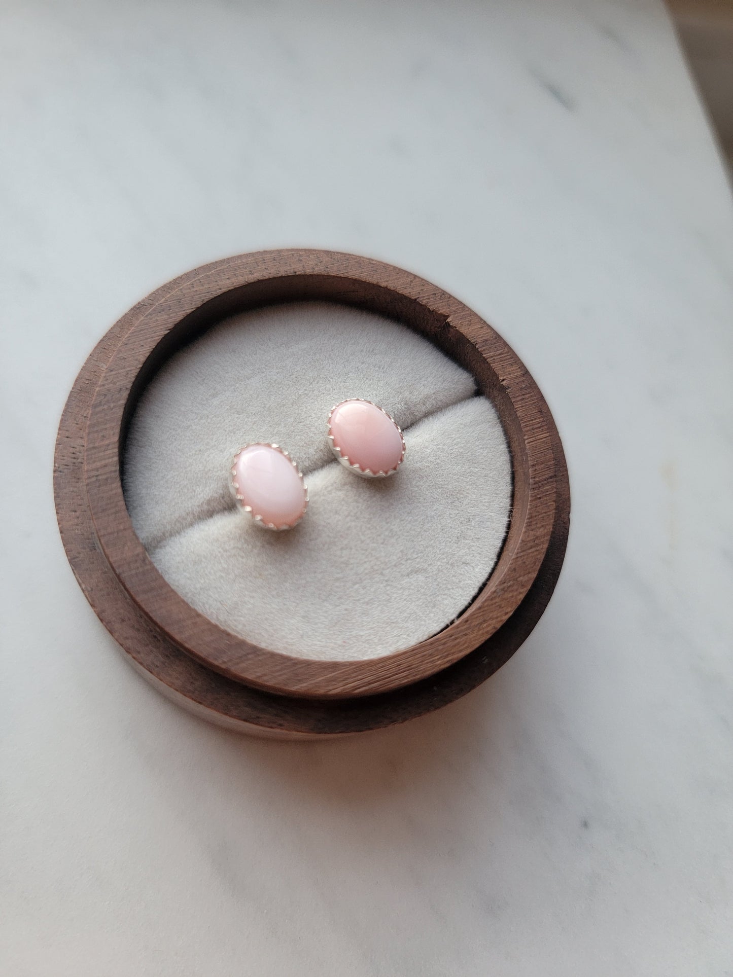 Pink Conch Mini Earrings