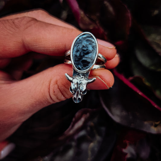 White Buffalo Skull Ring SZ 6.25