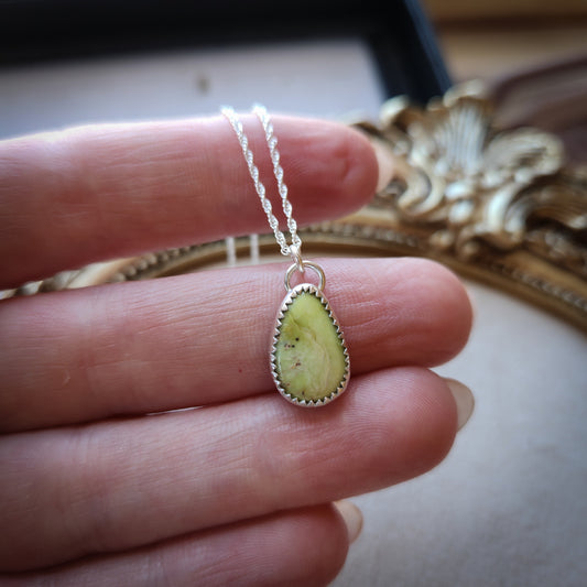 Palomino Pendant
