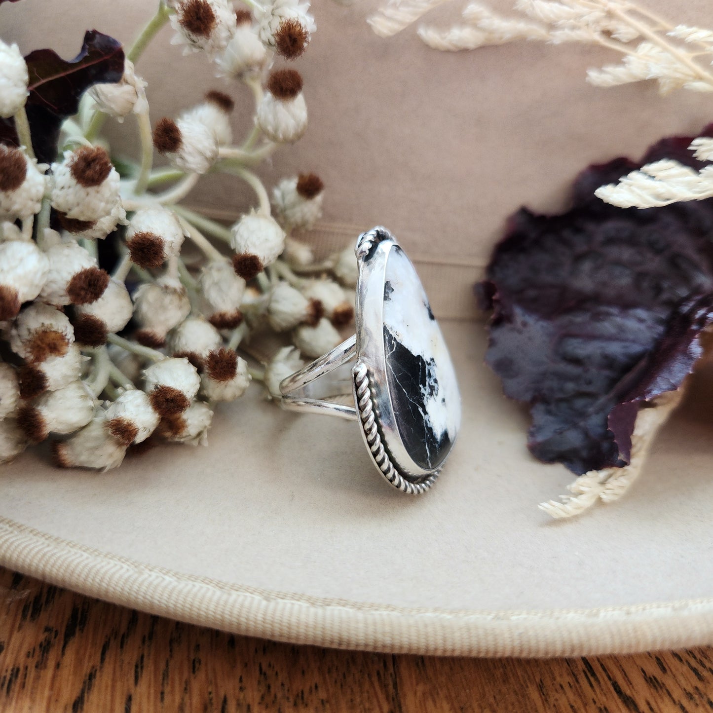 White Buffalo Ring Sz 6.75