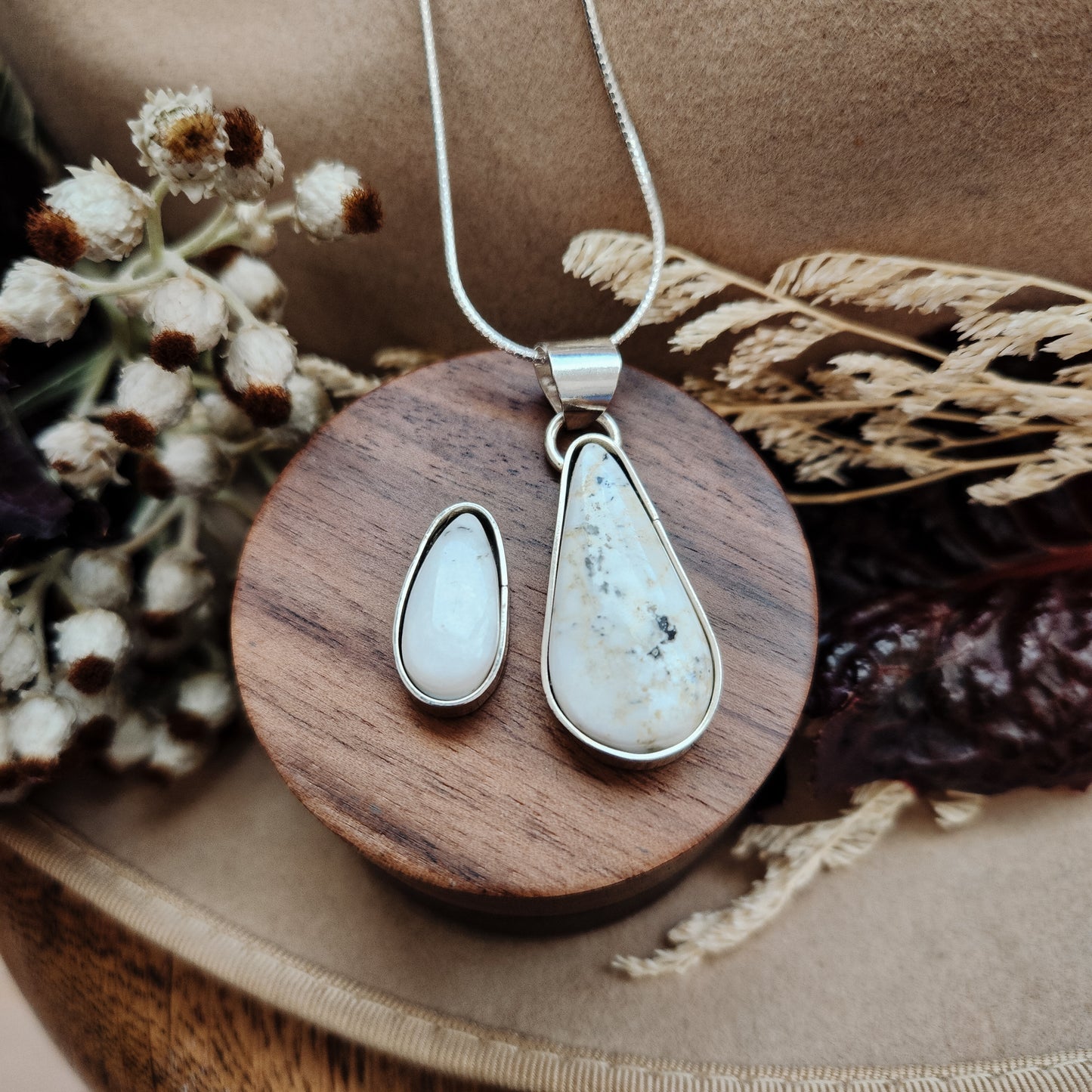 White Buffalo Ring and Necklace Set